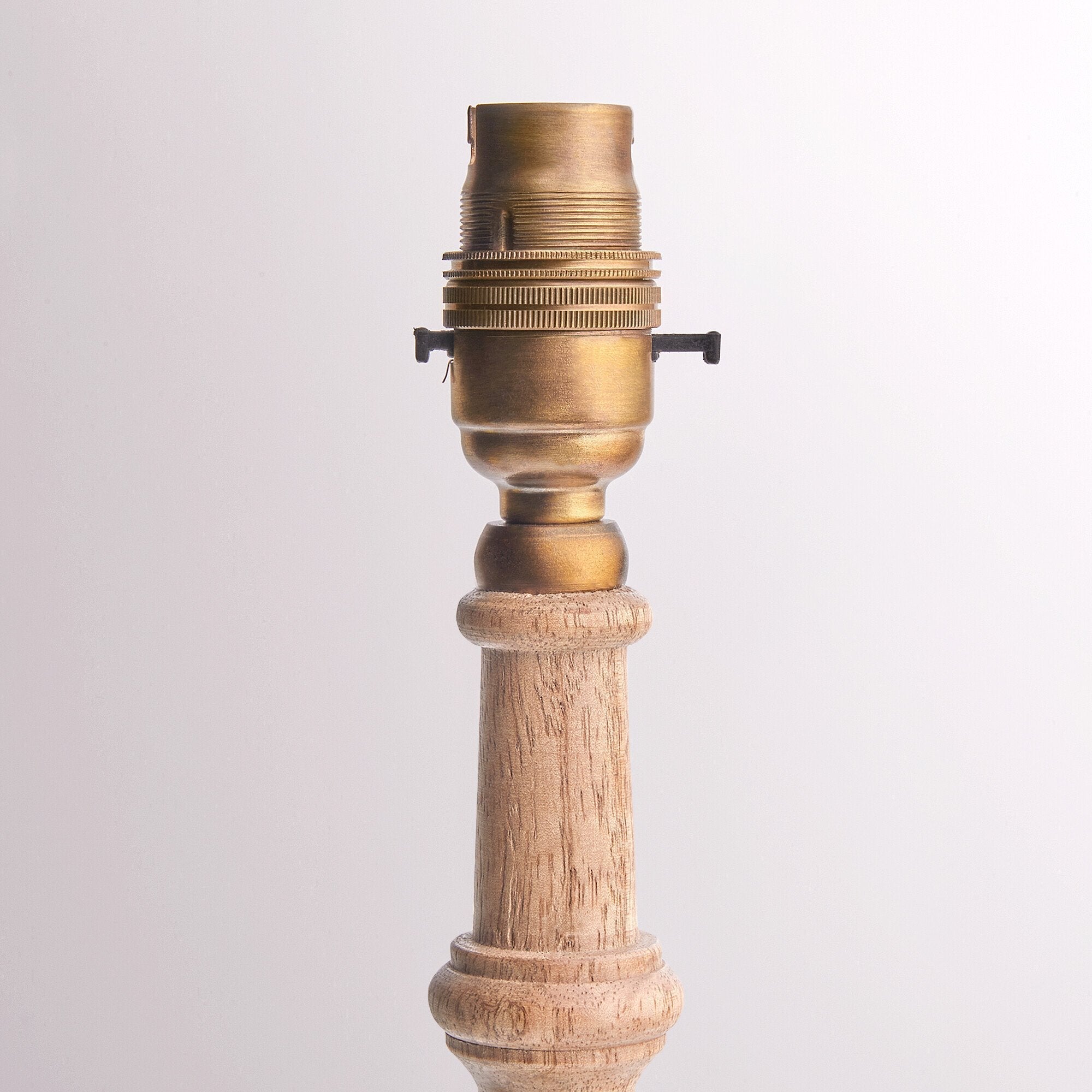 Hera table lamp in lightly waxed